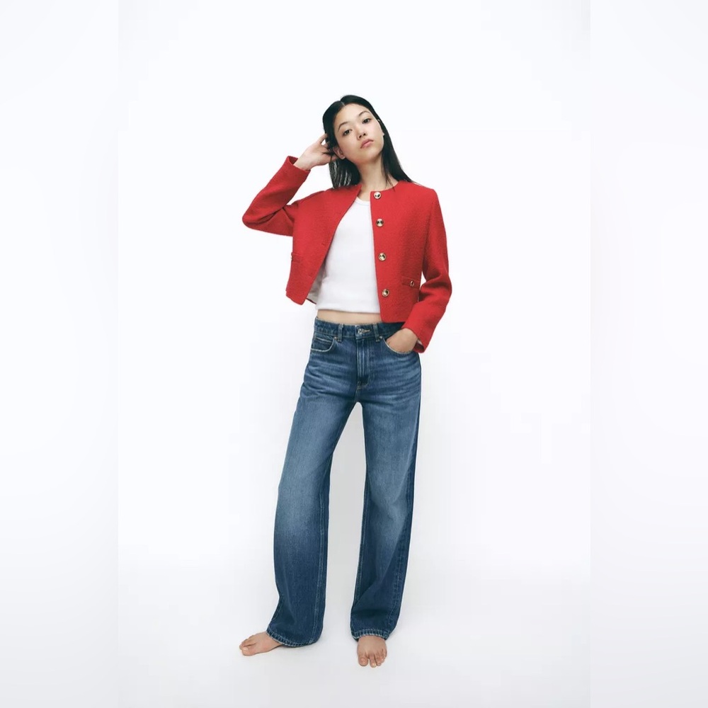 ZARA GOLDEN BUTTON STRUCTURED BLAZER